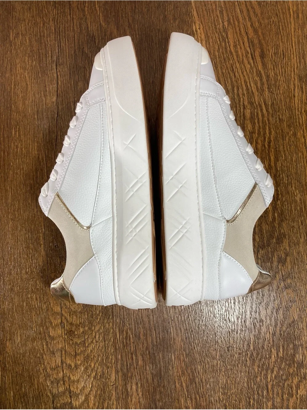 Ted Baker Adison Platform Sneaker Women’s Size 10 White/Metallic Gold